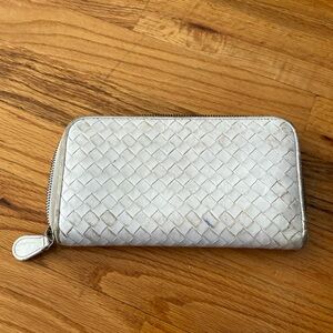 Bottega Veneta wallet.  Damage